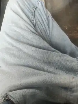 Snapshot of dredre1069 chatting on 12/18/25, 04:24 dredre1069 online show from 12/18/25, 04:24