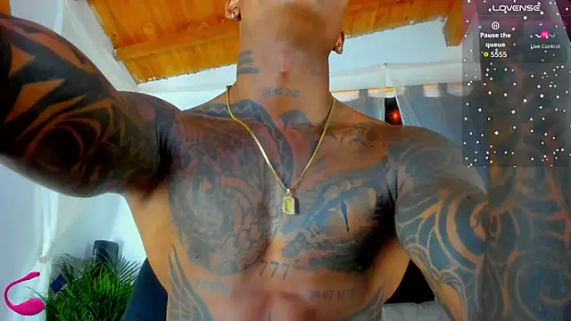 esteveen ortegas  online show from 09/25/25, 06:11