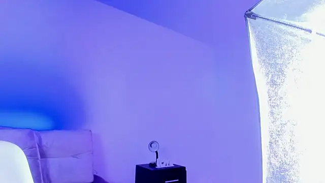 alicee smithh1 online show from 09/26/25, 08:24