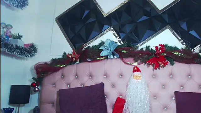 andrea safeira doll online show from 12/22/25, 01:35