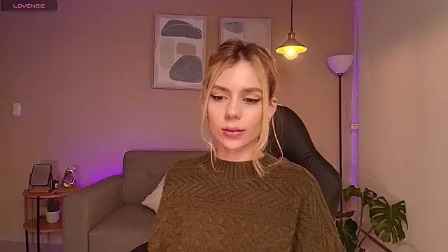 MirandaShaw online show from 02/10/25, 02:41