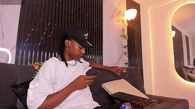 BRYXXXON1 online show from 02/06/25, 12:05