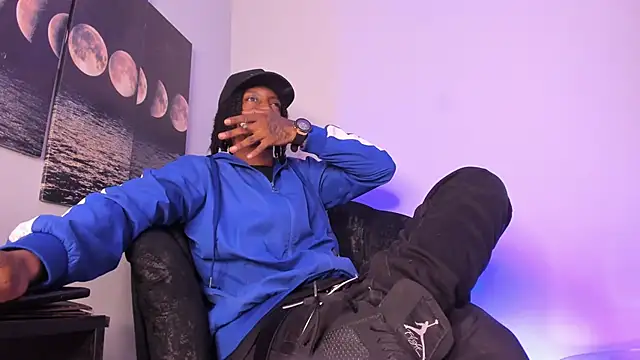 BRYXXXON1 online show from 10/11/25, 04:05