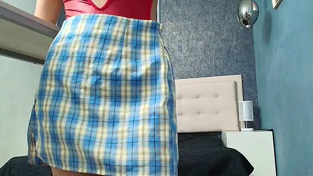 Cloeandtyfanny online show from 12/13/25, 09:09