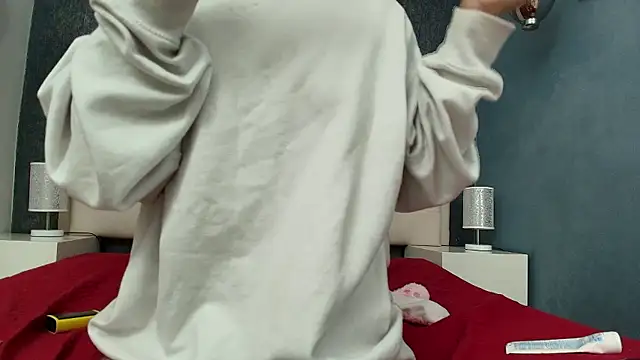 Cloeandtyfanny online show from 01/12/26, 09:09