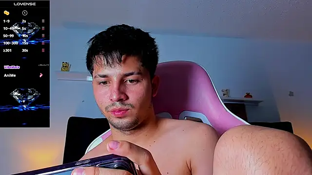 Issac james  online show from 10/19/25, 04:57