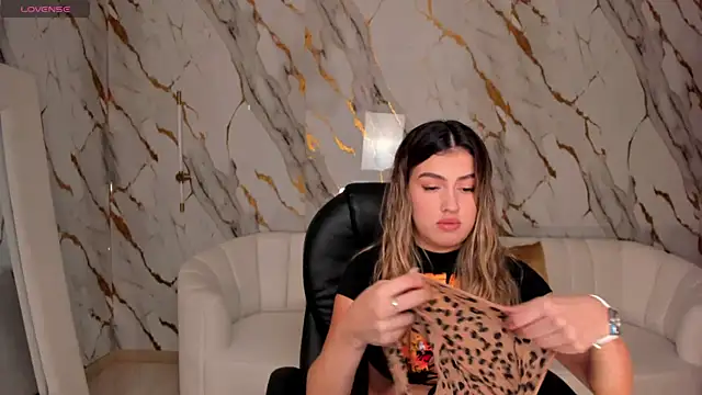 PaulinaSantos  online show from 03/03/25, 07:17