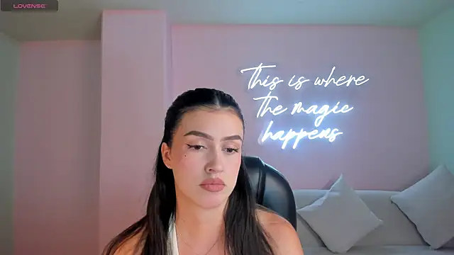 PaulinaSantos  online show from 09/25/25, 07:28