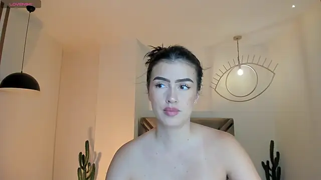 PaulinaSantos  online show from 04/05/26, 05:10