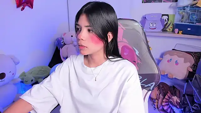 Snapshot of cutestephuwu chatting on 10/17/25, 12:25 cutestephuwu online show from 10/17/25, 12:25