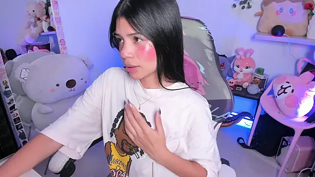 Snapshot of cutestephuwu chatting on 10/30/25, 01:29 cutestephuwu online show from 10/30/25, 01:29