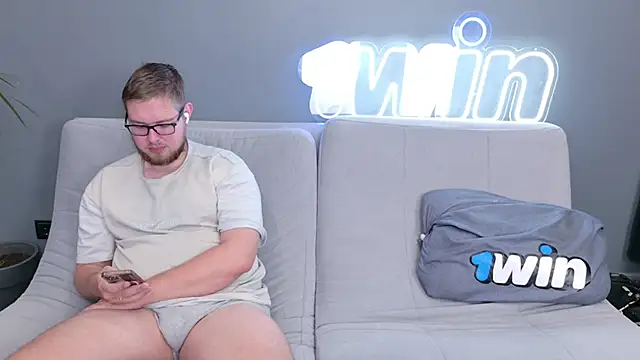 Ksenny online show from 12/27/24, 08:13