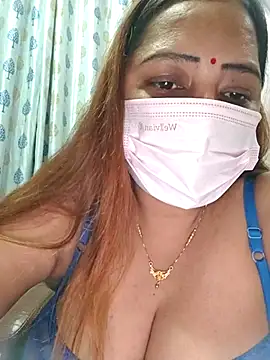 Snapshot of Dianaa9 chatting on 11/09/25, 05:00 Dianaa9 online show from 11/09/25, 05:00