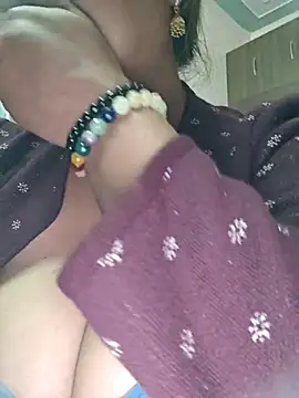 Snapshot of Dianaa9 chatting on 11/19/25, 07:41 Dianaa9 online show from 11/19/25, 07:41