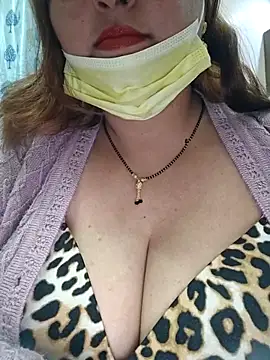 Snapshot of Dianaa9 chatting on 12/01/25, 03:39 Dianaa9 online show from 12/01/25, 03:39