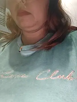 Snapshot of Dianaa9 chatting on 12/03/25, 08:12 Dianaa9 online show from 12/03/25, 08:12