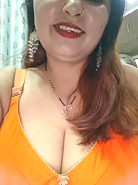 Snapshot of Dianaa9 chatting on 04/26/26, 10:02 Dianaa9 online show from 04/26/26, 10:02