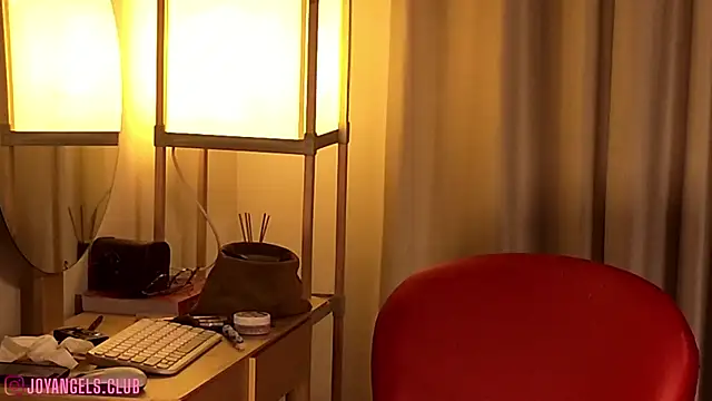 SophieCharm online show from 07/04/26, 04:40