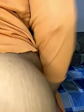 Amandious online show from 04/16/26, 04:13