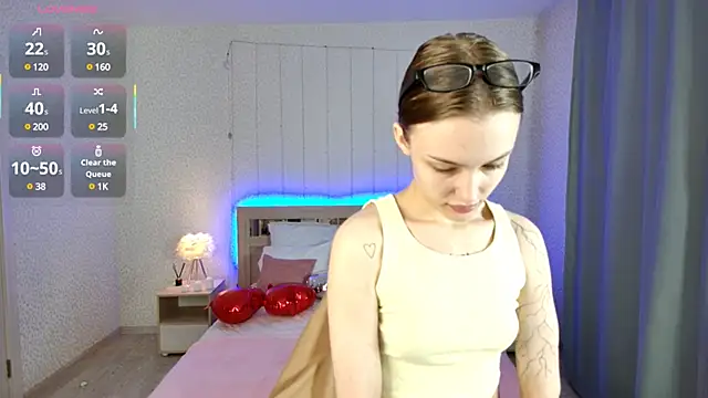 LesyaHayes online show from 03/10/25, 02:37