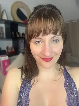 victoirenextdoor online show from 04/09/26, 07:41