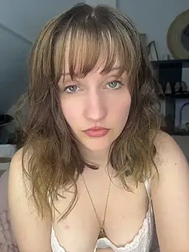 victoirenextdoor online show from 05/10/26, 06:02