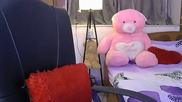 Black cat cutie online show from 03/13/26, 05:03