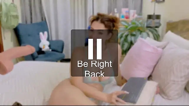 Abrilqueen online show from 04/21/26, 01:42