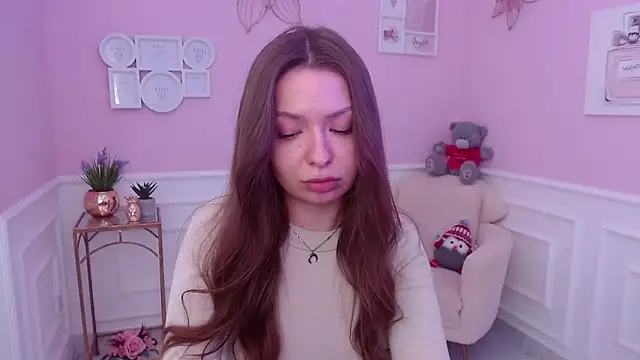 Snapshot of LucySkilar chatting on 02/02/25, 09:08 LucySkilar online show from 02/02/25, 09:08