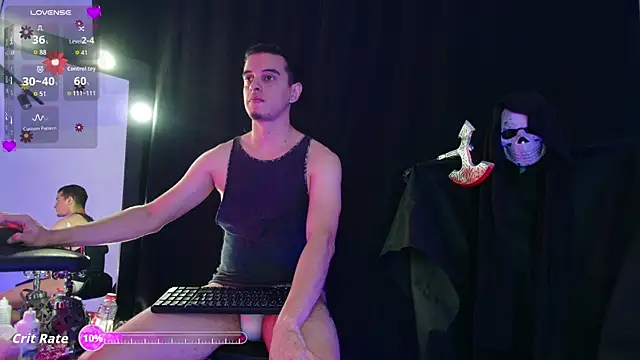 Snapshot of Maximo__ chatting on 10/25/25, 08:36 Maximo online show from 10/25/25, 08:36