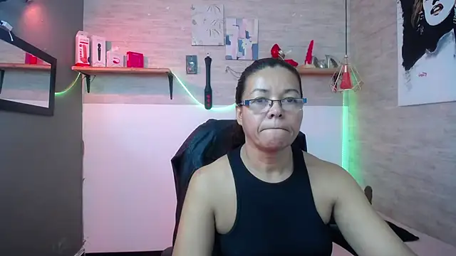 MaturePure online show from 10/23/25, 09:46