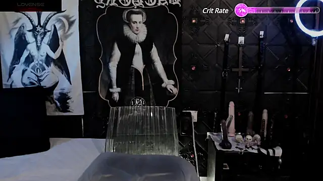 Evil Queen 666 online show from 02/21/25, 04:40