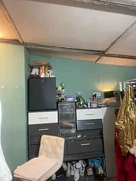 tamarabigass1 online show from 03/19/25, 12:37