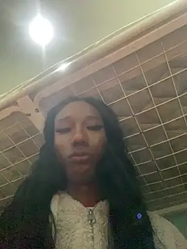 tamarabigass1 online show from 03/22/25, 09:56