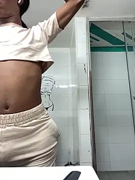 tamarabigass1 online show from 09/09/25, 02:44