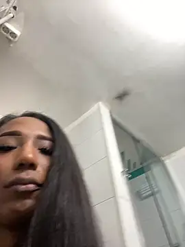 tamarabigass1 online show from 09/15/25, 07:08