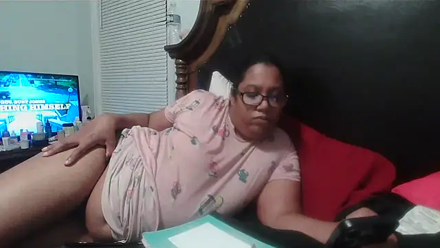 ebonyred online show from 02/11/26, 12:26