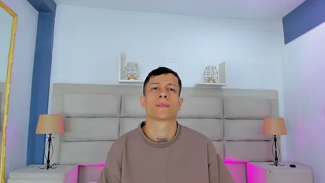 AgarEvans online show from 12/05/25, 04:43