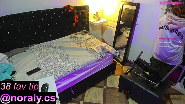 hey noraly online show from 10/29/25, 04:04