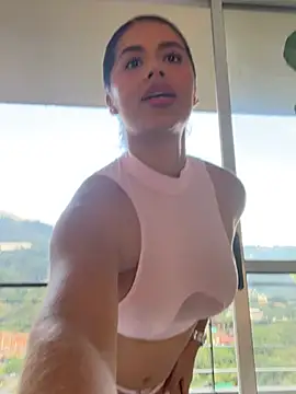 MelissaWaltton online show from 04/15/26, 10:21