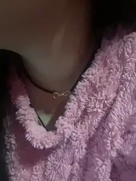 Snapshot of Baby_Shubhi chatting on 02/24/25, 09:00 Baby Shubhi online show from 02/24/25, 09:00