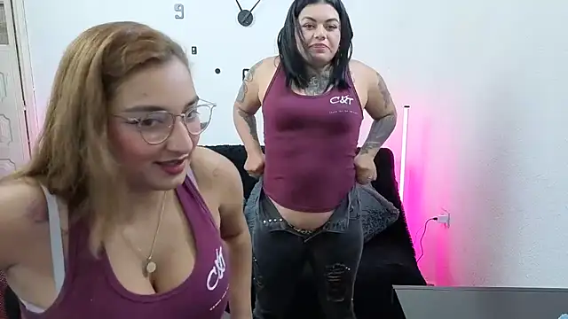  sweetcarla online show from 11/21/25, 04:11