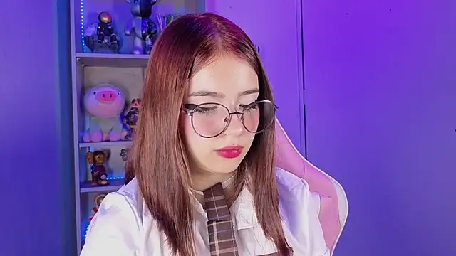 EmilyMiller  online show from 10/30/25, 04:30