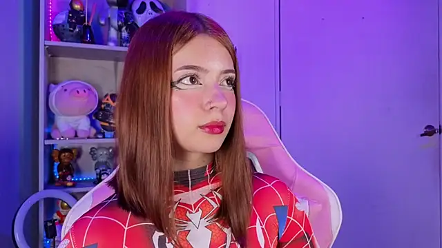 EmilyMiller  online show from 12/15/25, 04:00