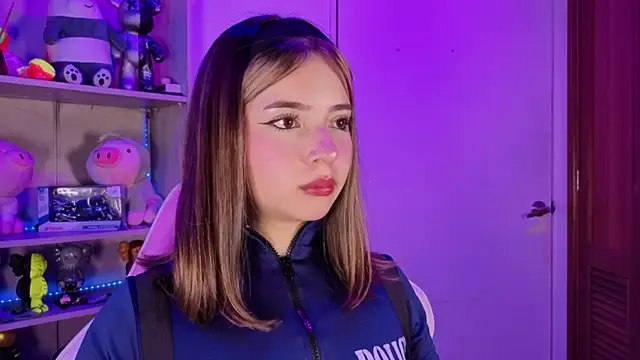 EmilyMiller  online show from 04/14/26, 02:45