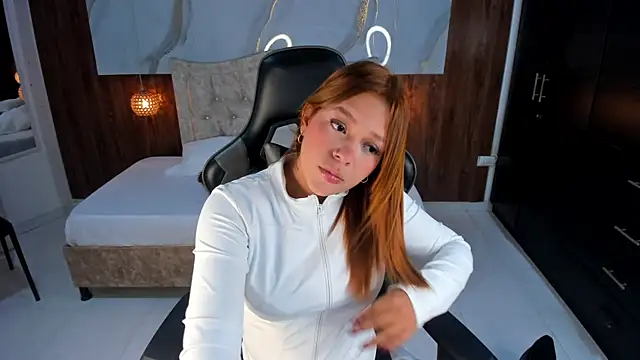 Snapshot of mia_18v chatting on 05/02/26, 08:14 mia 18v online show from 05/02/26, 08:14