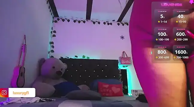 Pocahontaslovex online show from 01/12/25, 01:16