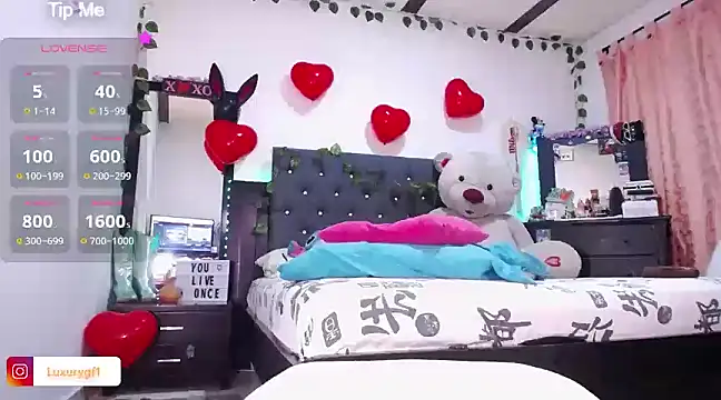 Pocahontaslovex online show from 02/18/25, 04:58