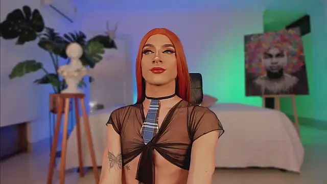 Taylor  foxxx online show from 01/25/25, 07:17