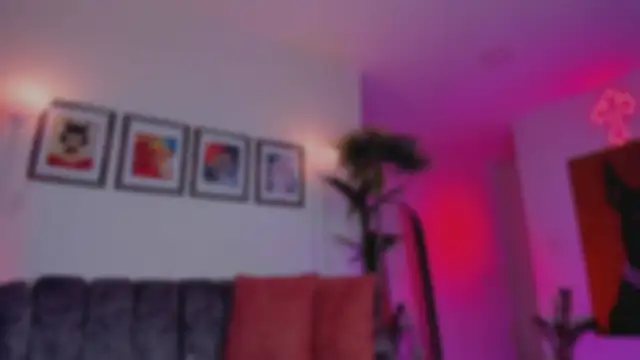 Taylor  foxxx online show from 11/18/25, 06:07